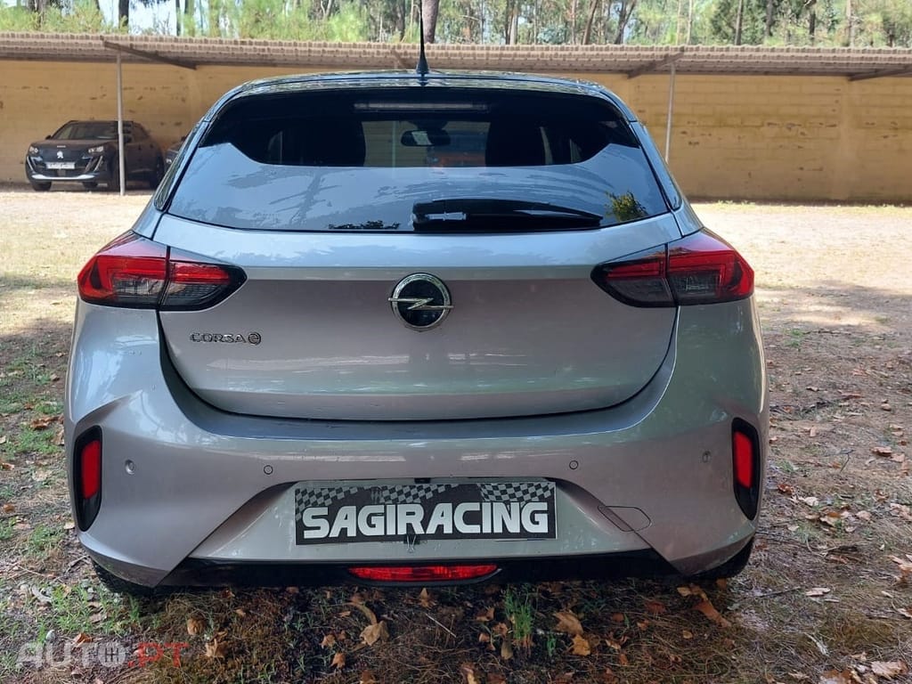 Opel Corsa-E GS Line