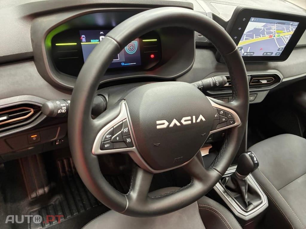 Dacia Jogger 1.6 Hybrid Extreme 7L