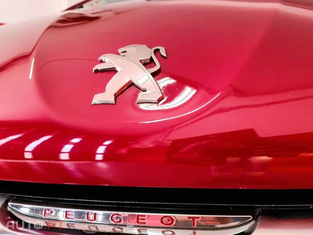 Peugeot 208 1.2 PureTech GT Line