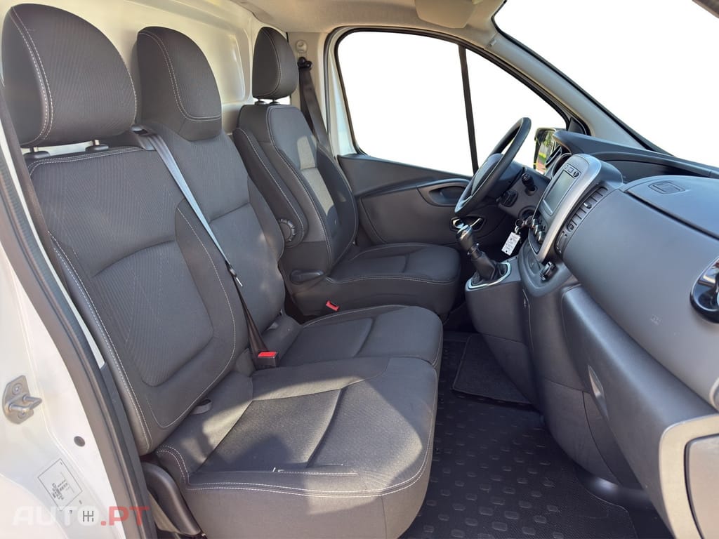 Renault Trafic 2.0 dCi L1H1 1.2T