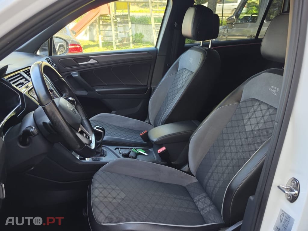 Volkswagen Tiguan 1.4 TSI eHybrid R-Line DSG