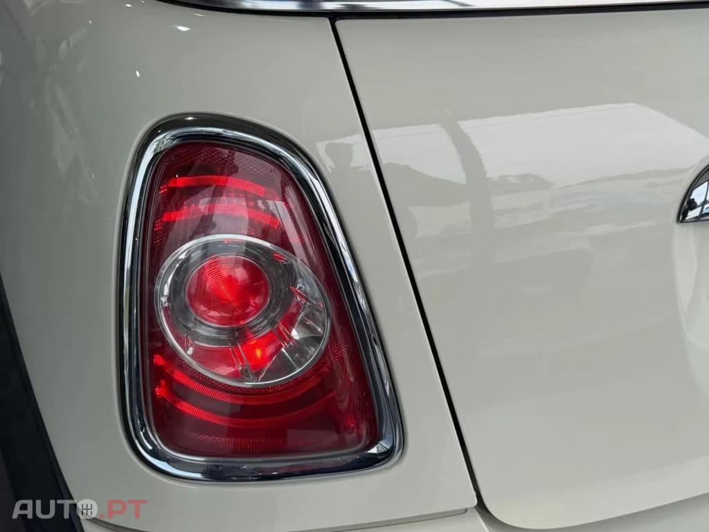 MINI Cabrio Cooper D