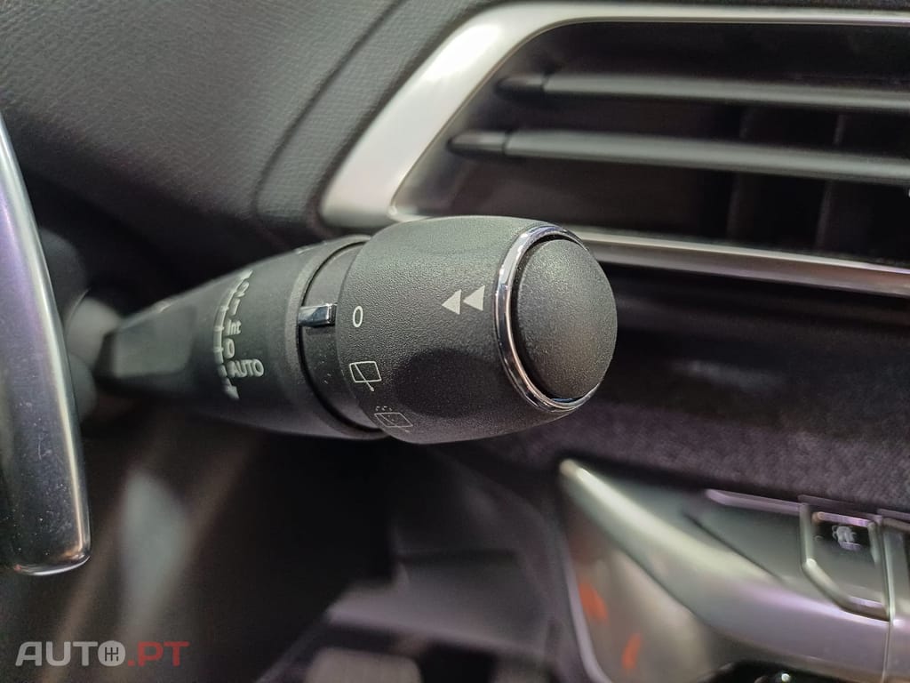 Peugeot 3008 1.6 BlueHDi Allure EAT6