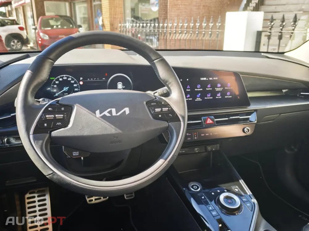 Kia Niro 64kWh Tech X
