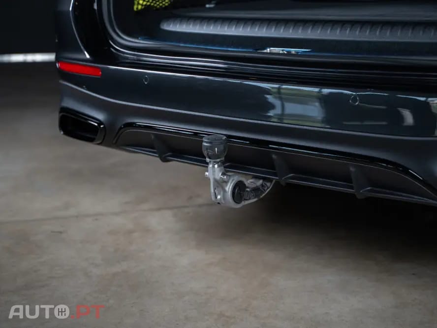 Mercedes-Benz E 300 4Matic AMG Line