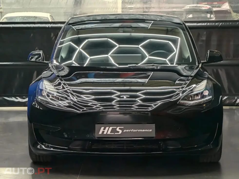 Tesla Model 3 Standard Range Plus RWD