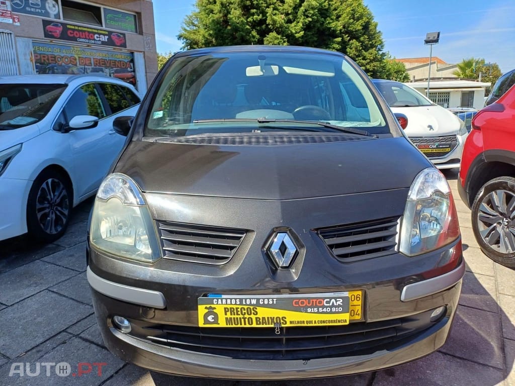 Renault Modus 1.2 Confort — fotografia 2