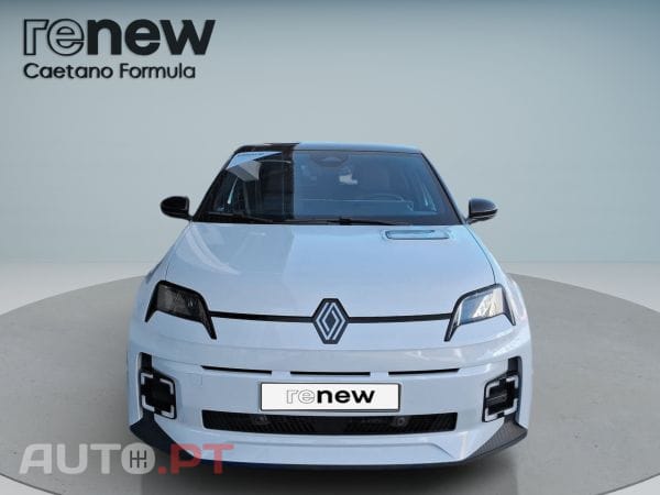 Renault 5 EV52 iconic cinq 150 cv autonomia comfor