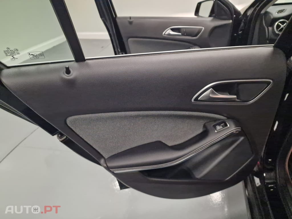 Mercedes-Benz A 180 d Fleet Pack Urban