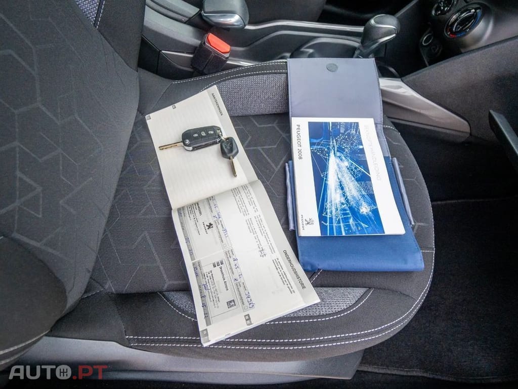 Peugeot 308 SW BlueHDi 130 EAT6 Stop & Start Allure Business-Pack