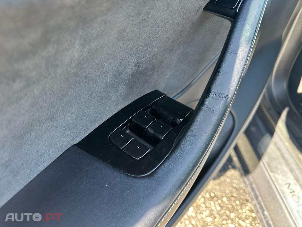 Tesla Model 3 Long-Range Dual Motor AWD
