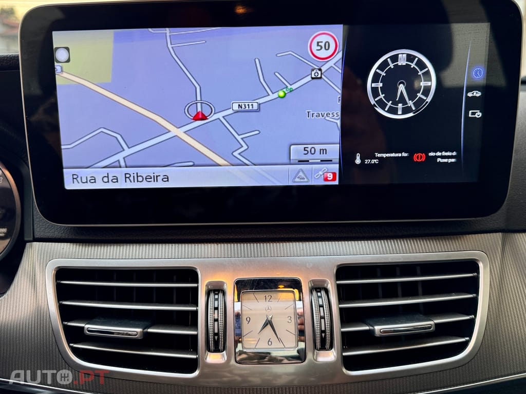 Mercedes-Benz E 300 BlueTEC Hybrid Avantgarde