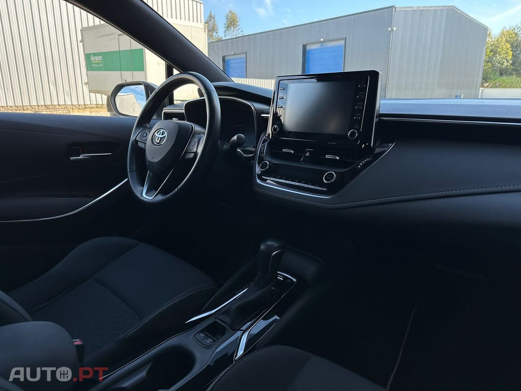 Toyota Corolla 1.8 Hybrid Comfort+P.Sport