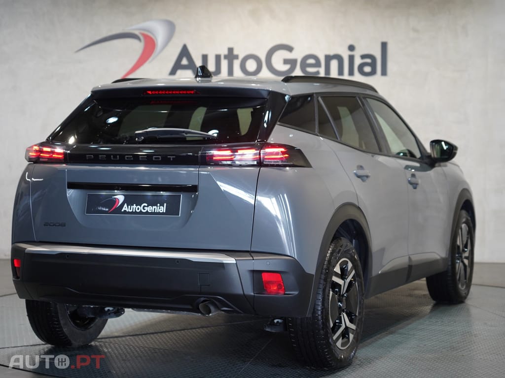 Peugeot 2008 1.2 PureTech Allure