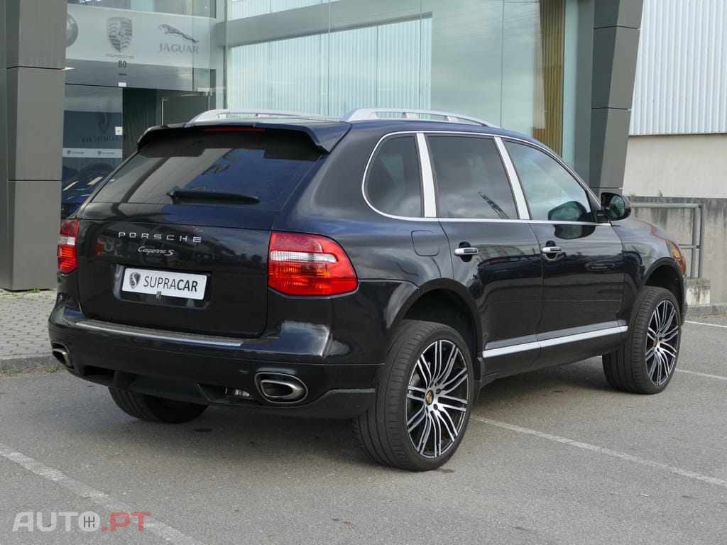 Porsche Cayenne Tiptronic