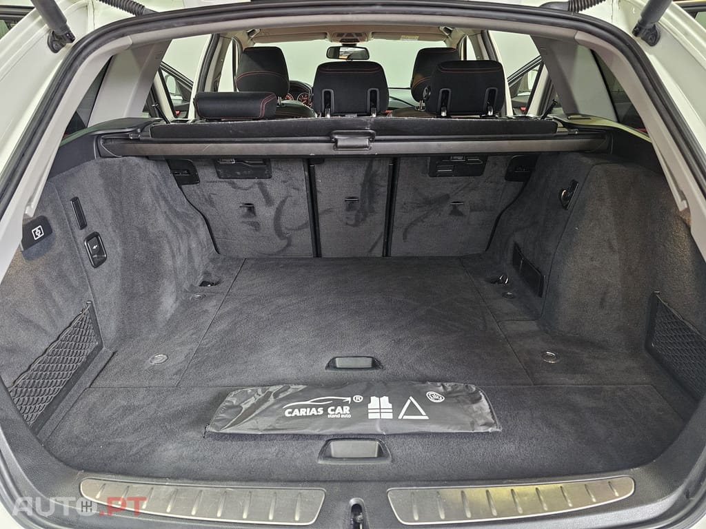 BMW 318 d Touring Line Sport Auto