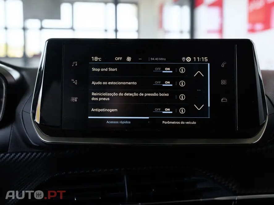 Peugeot 2008 1.2 PureTech Allure EAT8