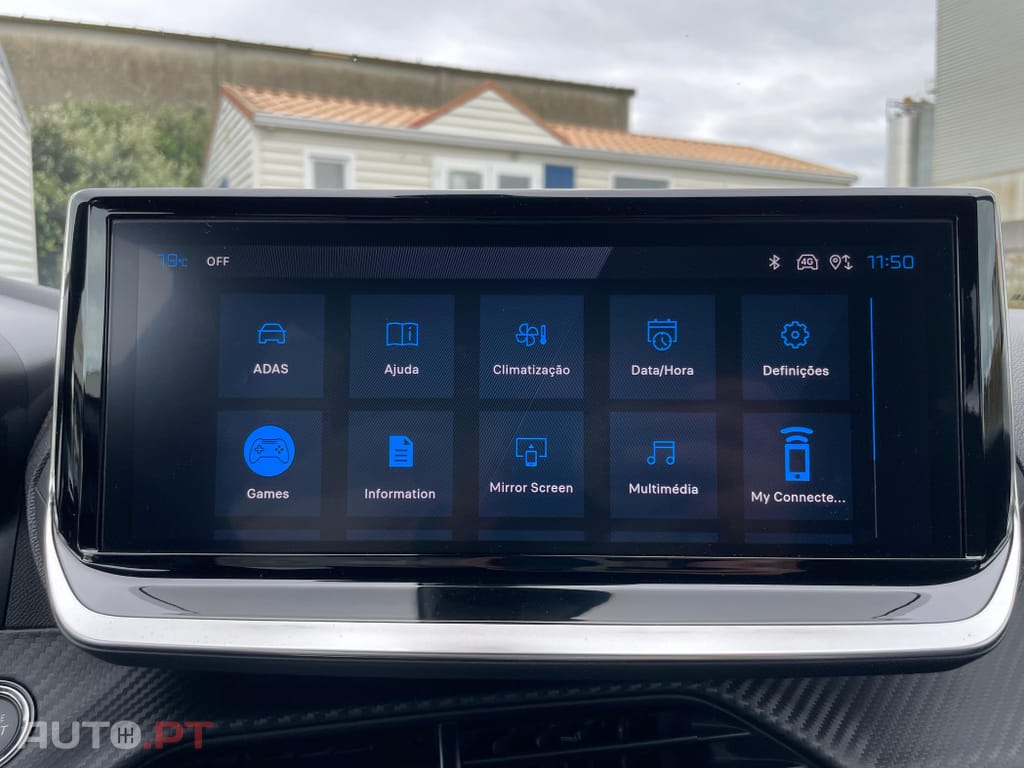 Peugeot 2008 1.2 Hybrid Allure e-DCS6