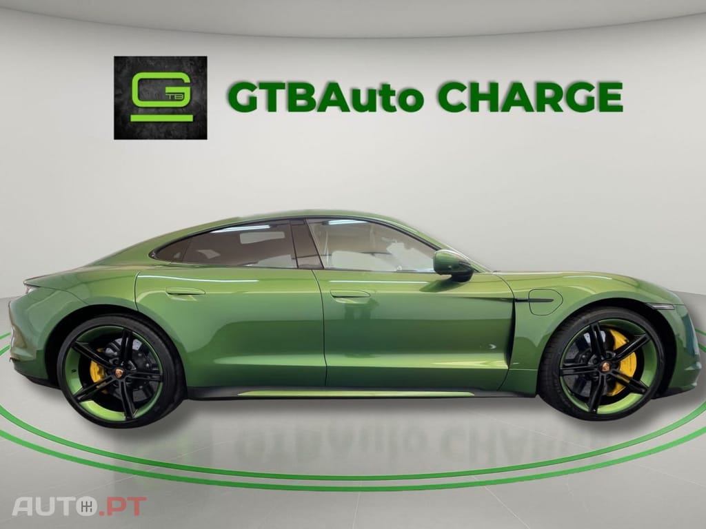 Porsche Taycan Turbo I.V.A DEDUTIVEL