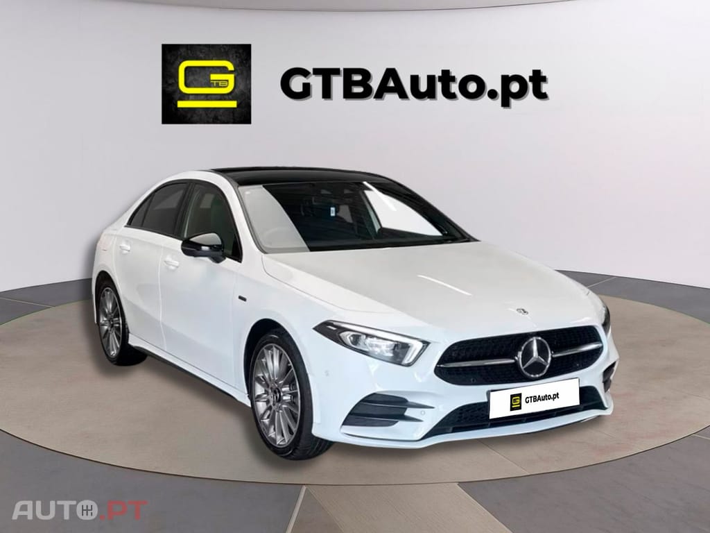 Mercedes-Benz A 250 I.V.A DEDUTIVEL e AMG