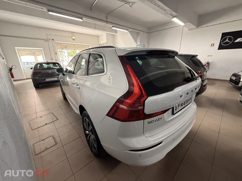 Volvo XC60 2.0 B4 Core