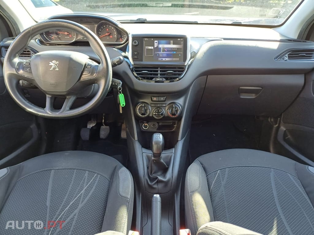 Peugeot 208 1.4 HDi Active