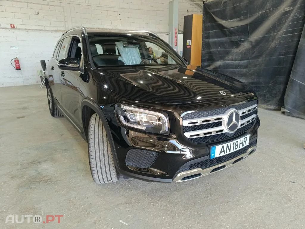 Mercedes-Benz GLB 180 d