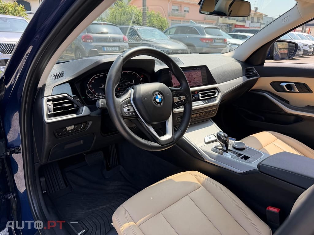 BMW 330 e Line Sport Auto