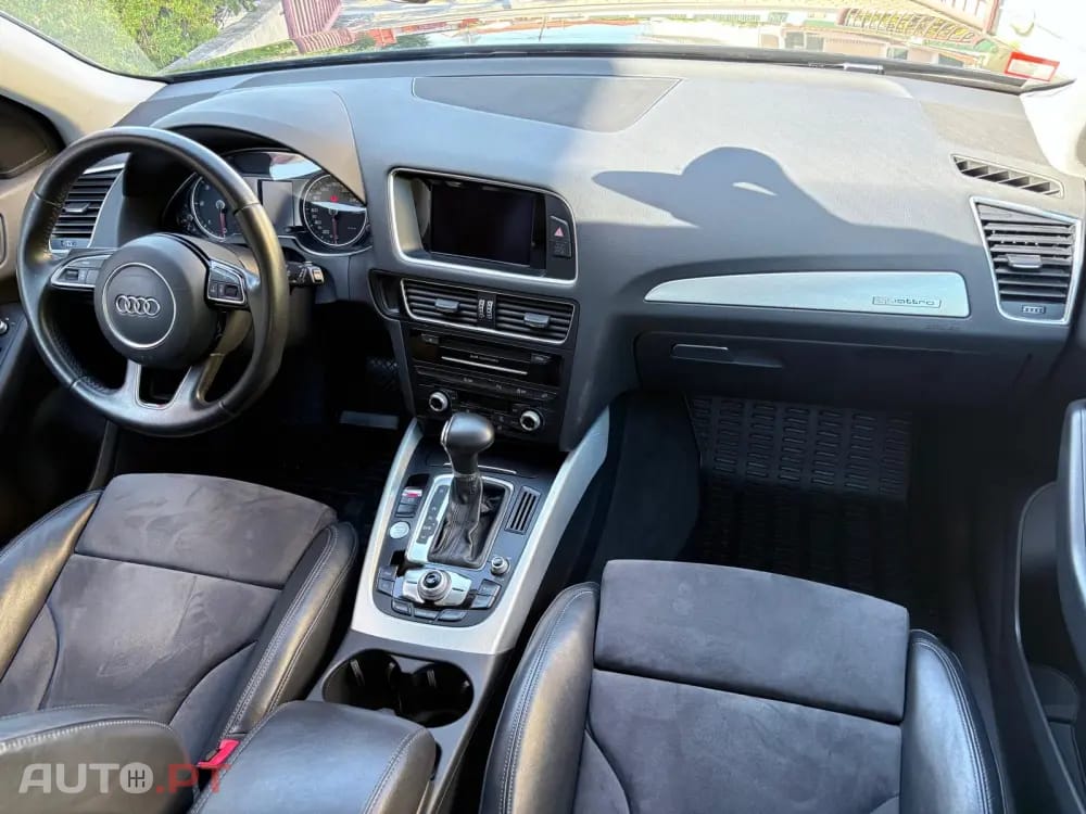 Audi Q5 2.0 TDI quattro S-line S-tronic