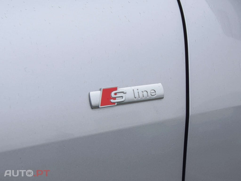 Audi Q4 E-Tron 45 82 kWh SE Business Plus