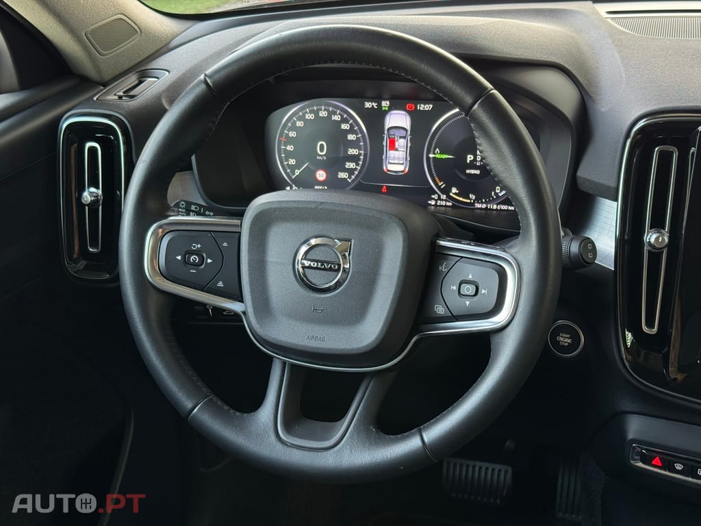 Volvo XC40 1.5 T5 PHEV Inscription Expression