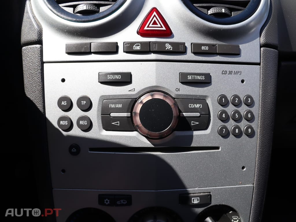 Opel Corsa 1.3 CDTi City — fotografia 16