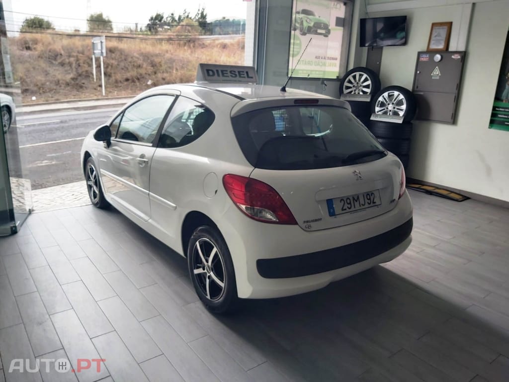 Peugeot 207 1.4 HDI PACK CLIM