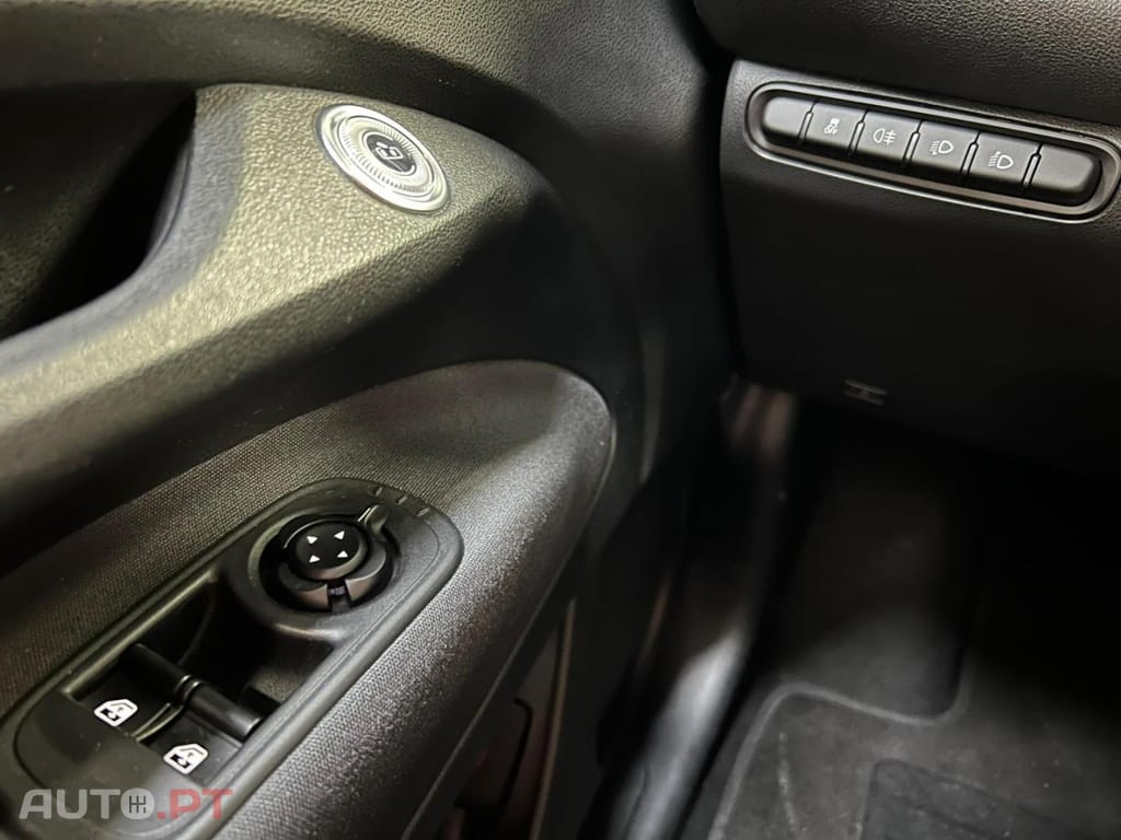 Fiat 500e Elétrico 70kW 95cv Action