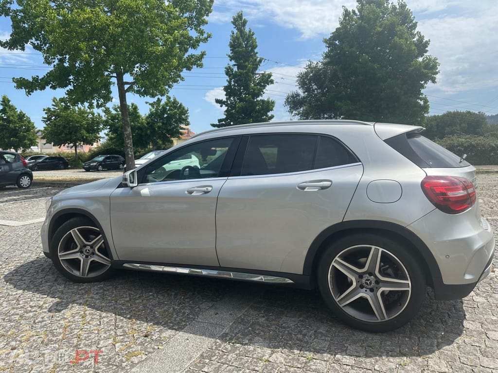 Mercedes-Benz GLA 200 d