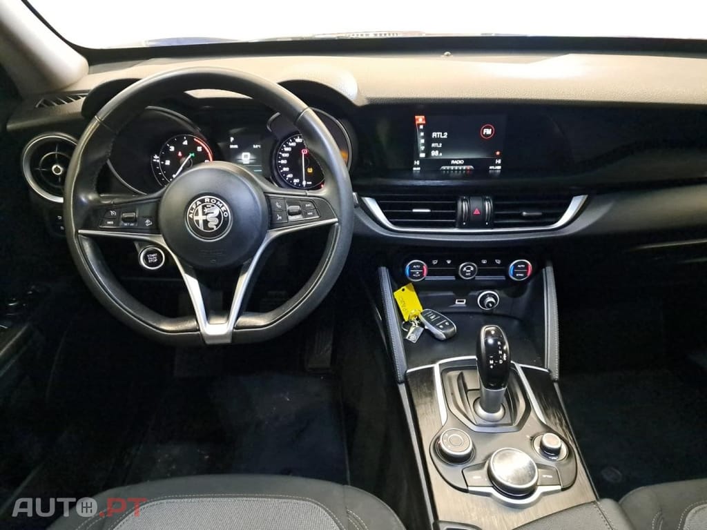 Alfa Romeo Stelvio 2.2 D AT8