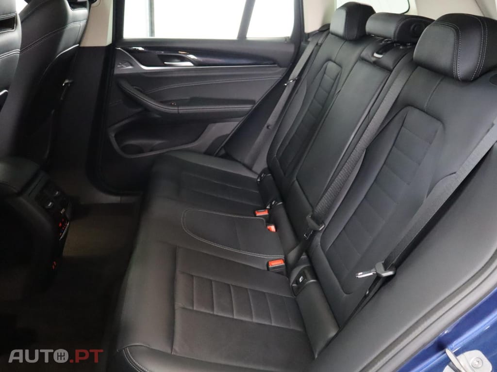 BMW X3 xDrive30e Auto