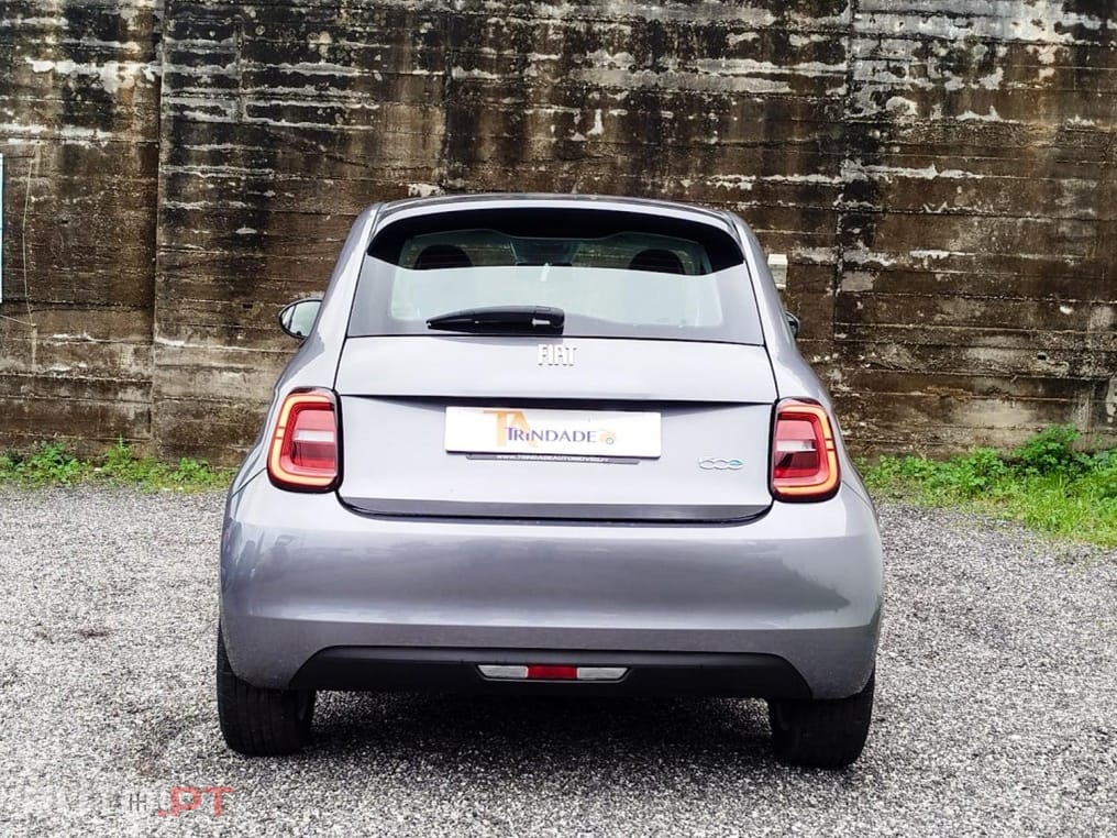 Fiat 500e 42 kWh Icon