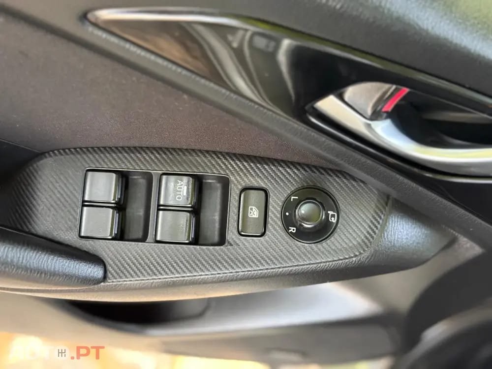 Mazda 3 1.5 Sky-D Excellence Pack Leather Navi