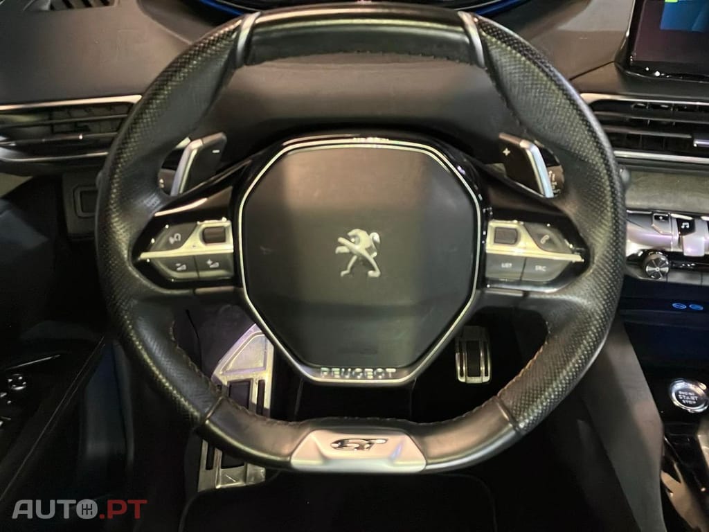 Peugeot 3008 225 e-EAT8 GT