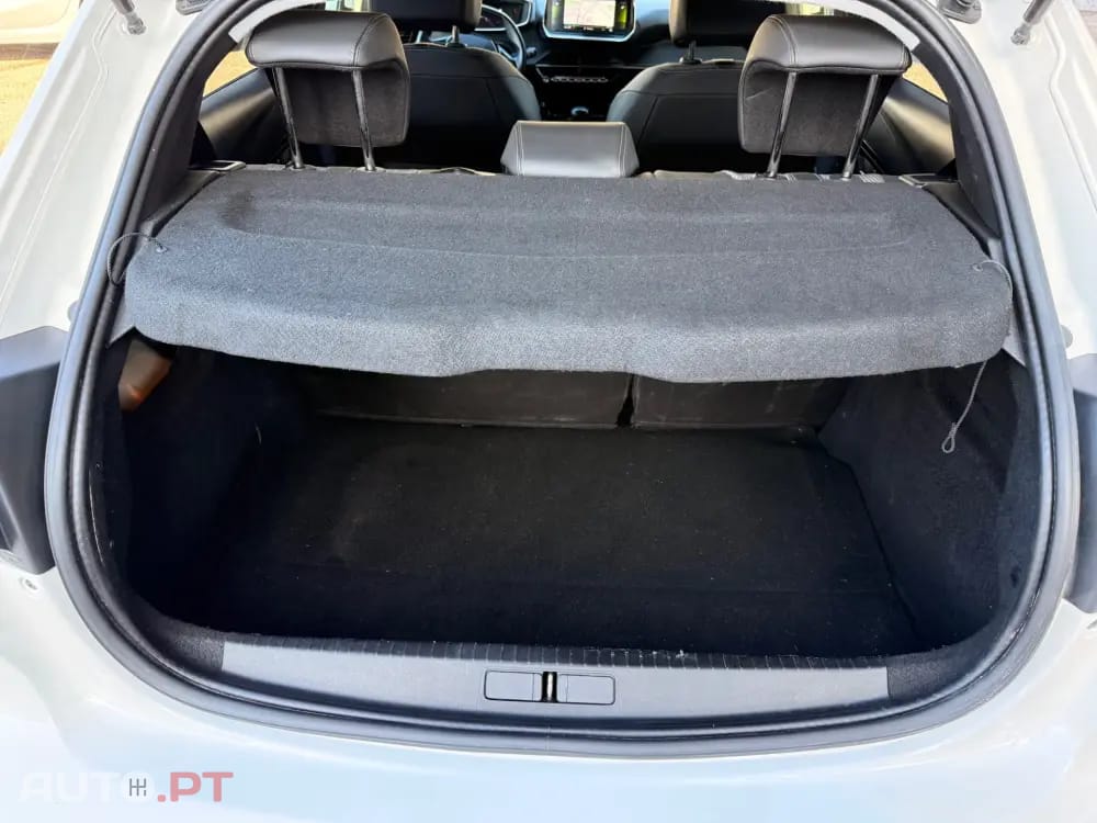 Peugeot 208 1.2 PureTech Allure Pack