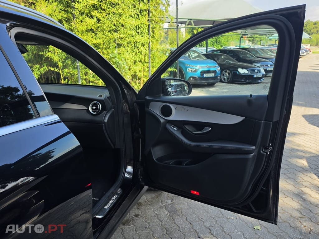 Mercedes-Benz GLC 220 d 4Matic 9G-TRONIC