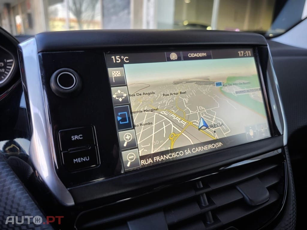 Peugeot 208 1.2 PureTech Allure EAT6