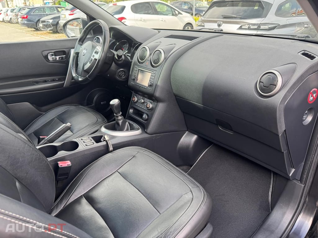 Nissan Qashqai 1.5 dCi Tekna Premium 18