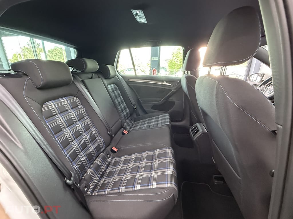 Volkswagen Golf 1.4 GTE Plug-in