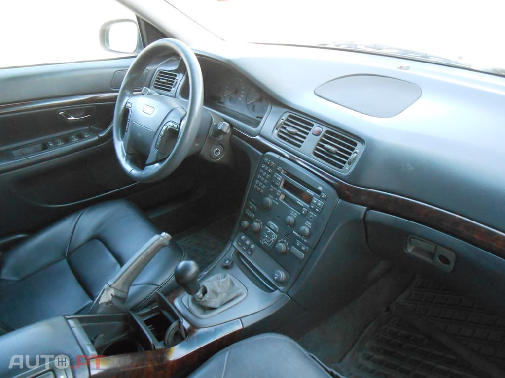 Volvo S80 2.0 T - GPL