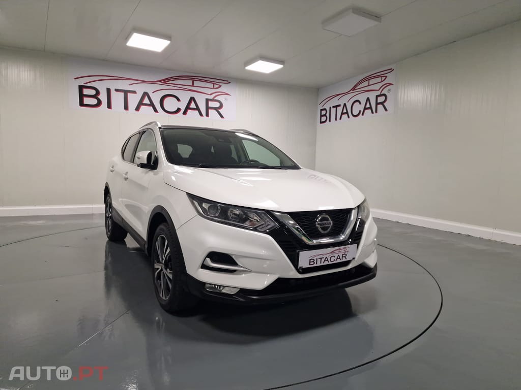 Nissan Qashqai 1.5 dCi N-Connecta