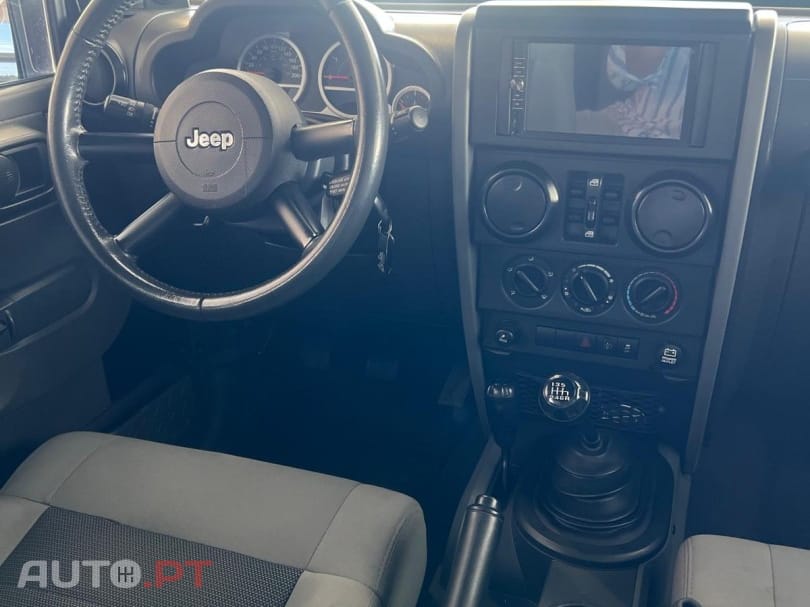 Jeep Wrangler 2.8 CRD DPF Sport
