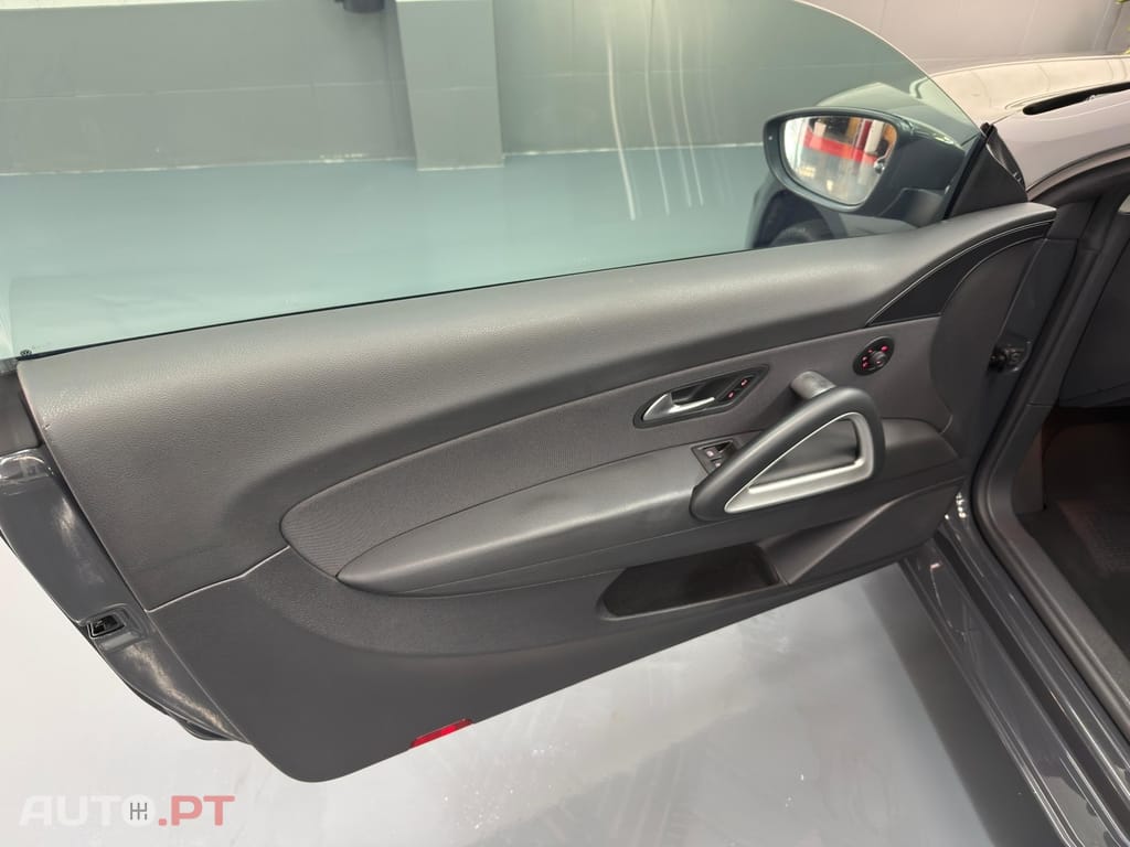 Volkswagen Scirocco 2.0 TDI Sport DSG