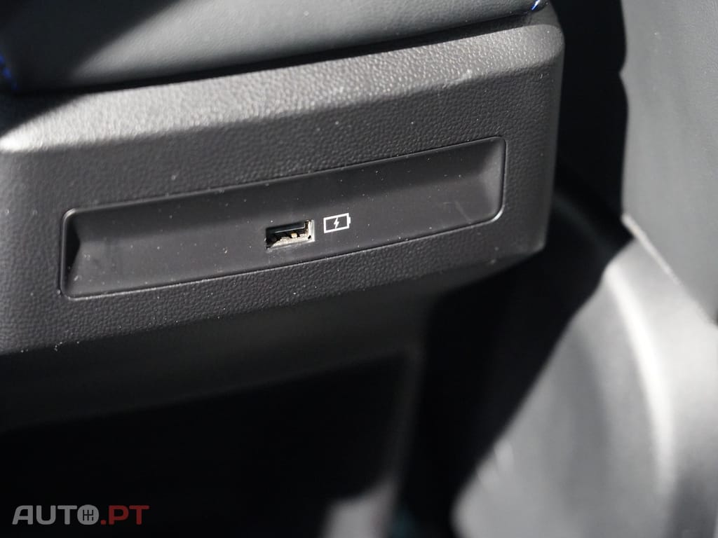 MG MG4 64 kWh Luxury